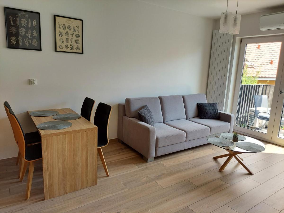 Apartament Nad Zalewem Dziwnówek Buitenkant foto