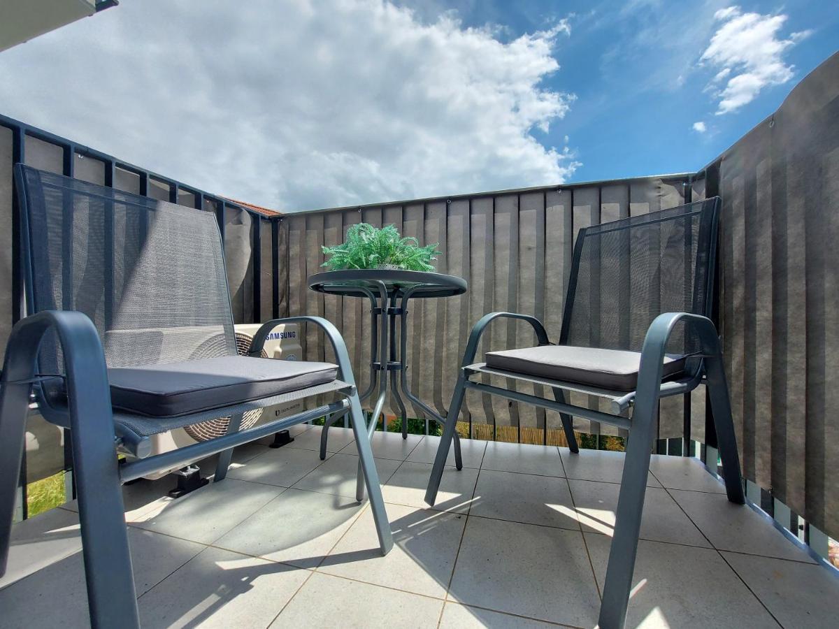 Apartament Nad Zalewem Dziwnówek Buitenkant foto