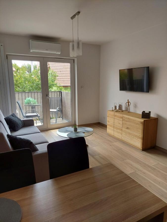 Apartament Nad Zalewem Dziwnówek Buitenkant foto